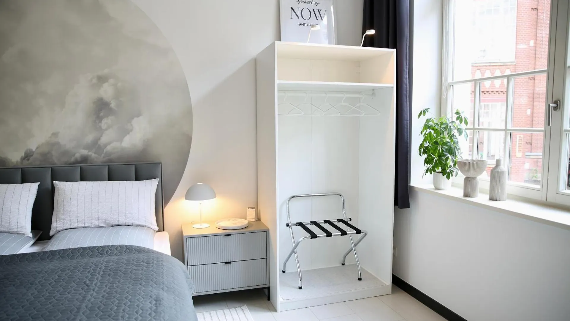 Meos 3 -Zentrum-Hofblick-Gym-Netflix Leipzig 0*,  Germany